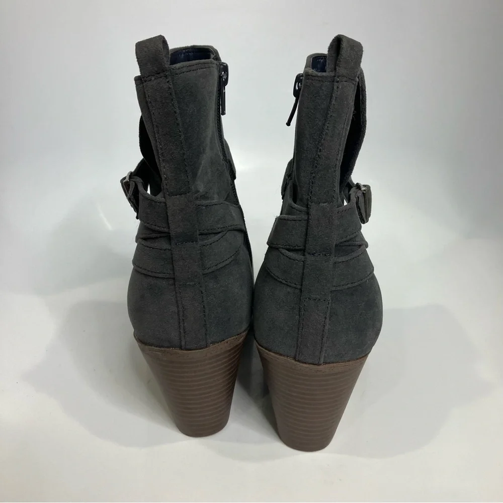 JF j. Ferrar gray‎ faux leather ankle boots heels womens size 10 professional